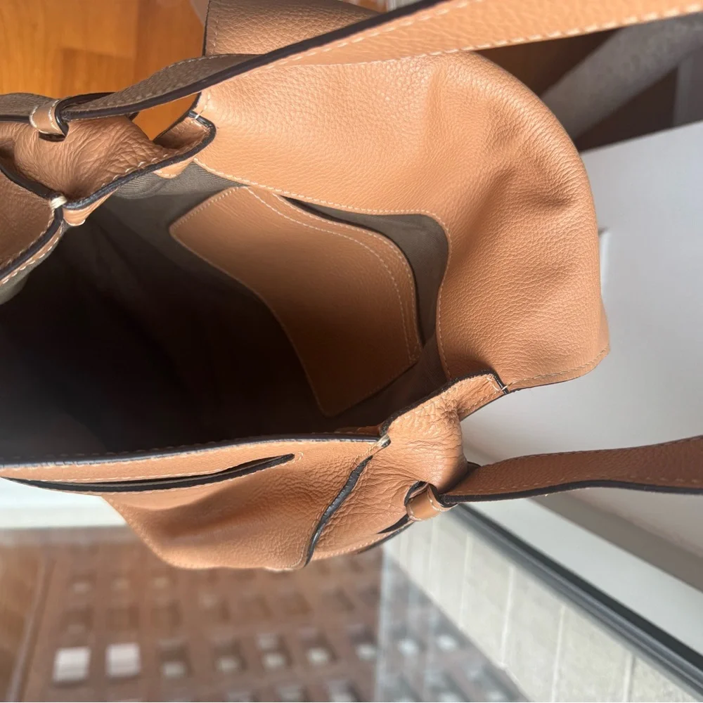 Chloe Brown Leather Crossbody Bag - Picture 5 of 5